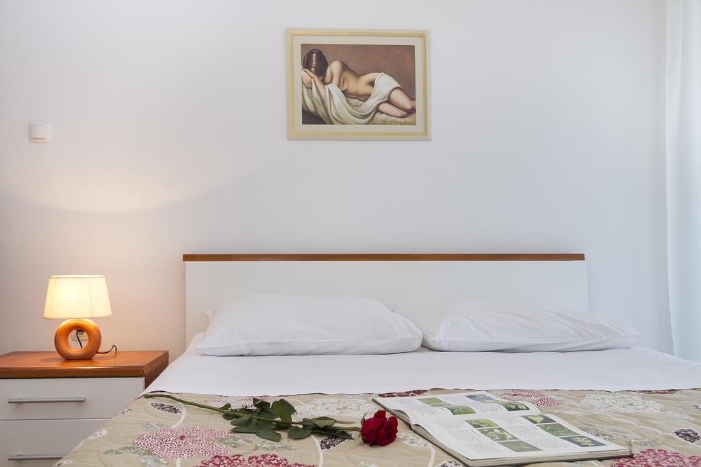 Apartments Rajkovic Labin  Ruang foto