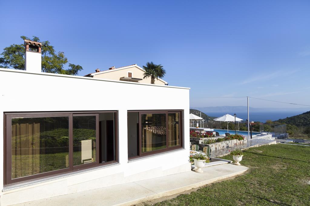 Apartments Rajkovic Labin  Ruang foto